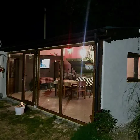 Guest House Devetaki 度假居