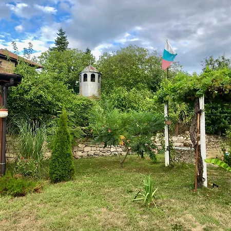 Guest House Devetaki 度假居